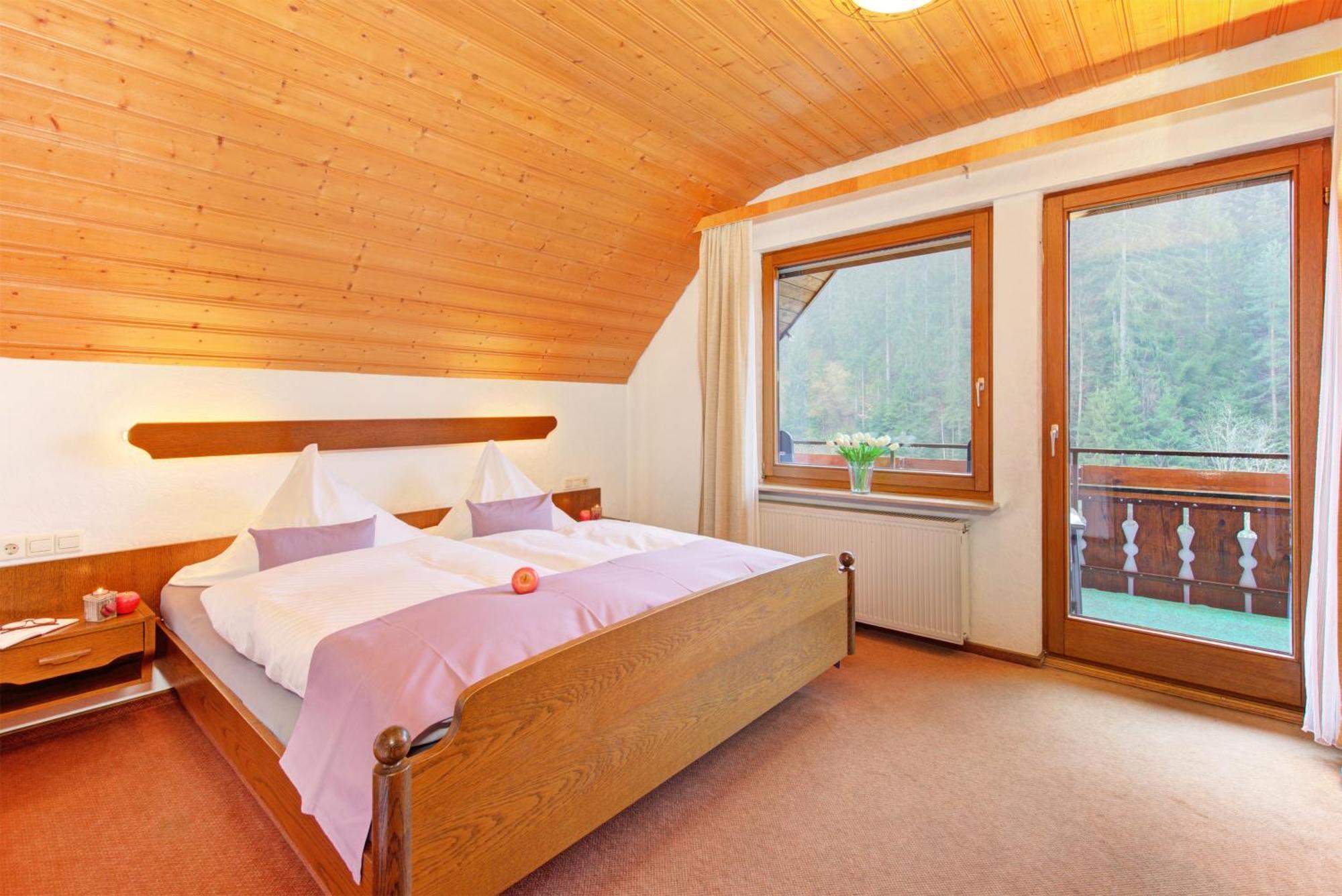 Decker'S Bio Hotel Zum Lamm Baiersbronn Luaran gambar