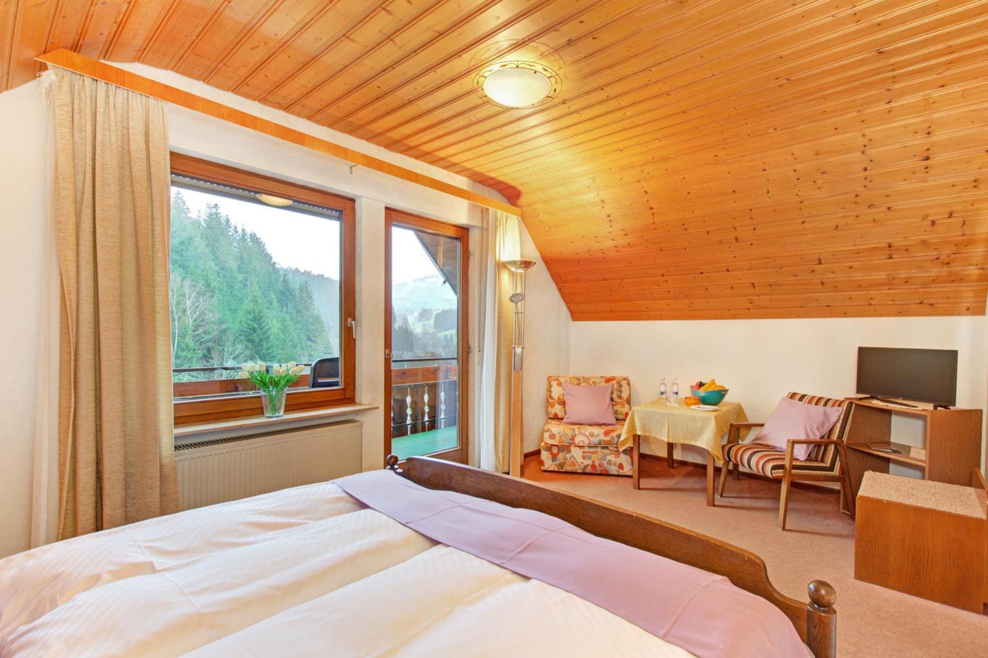 Decker'S Bio Hotel Zum Lamm Baiersbronn Luaran gambar